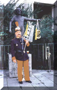cinese_oktoberfest.jpg (69805 byte)