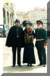 tre_comparse.jpg (91288 byte)